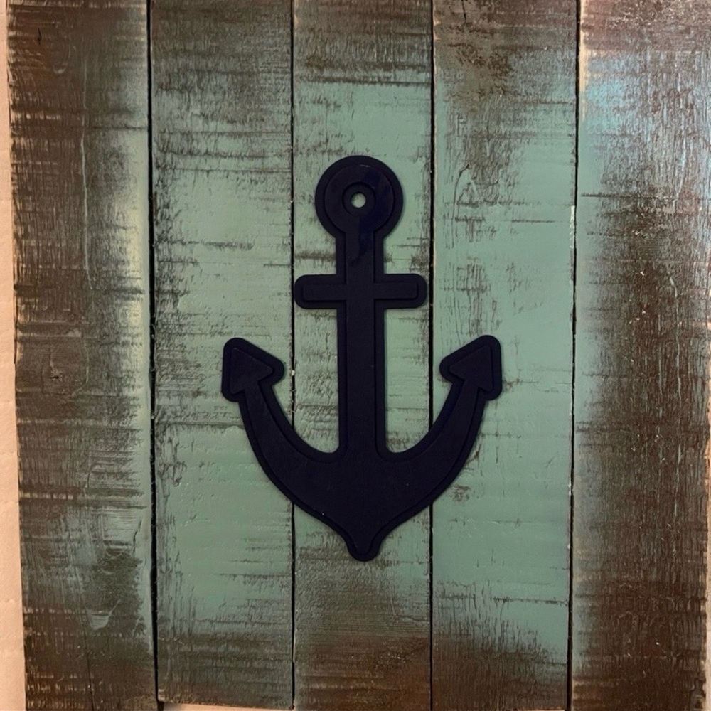 Reclaimed Pine Wood Pallet Anchor Wall Hanging